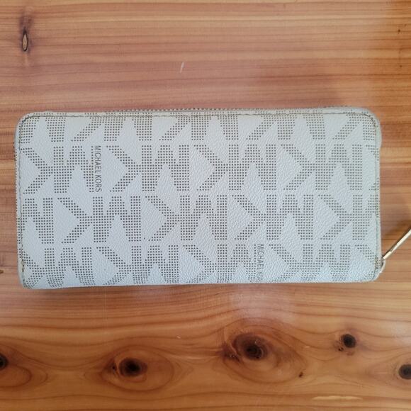 Michael Kors Jet Set Signature Zip Around Bifold Wallet Tan/Cream 8 Card Slots - Picture 5 of 13